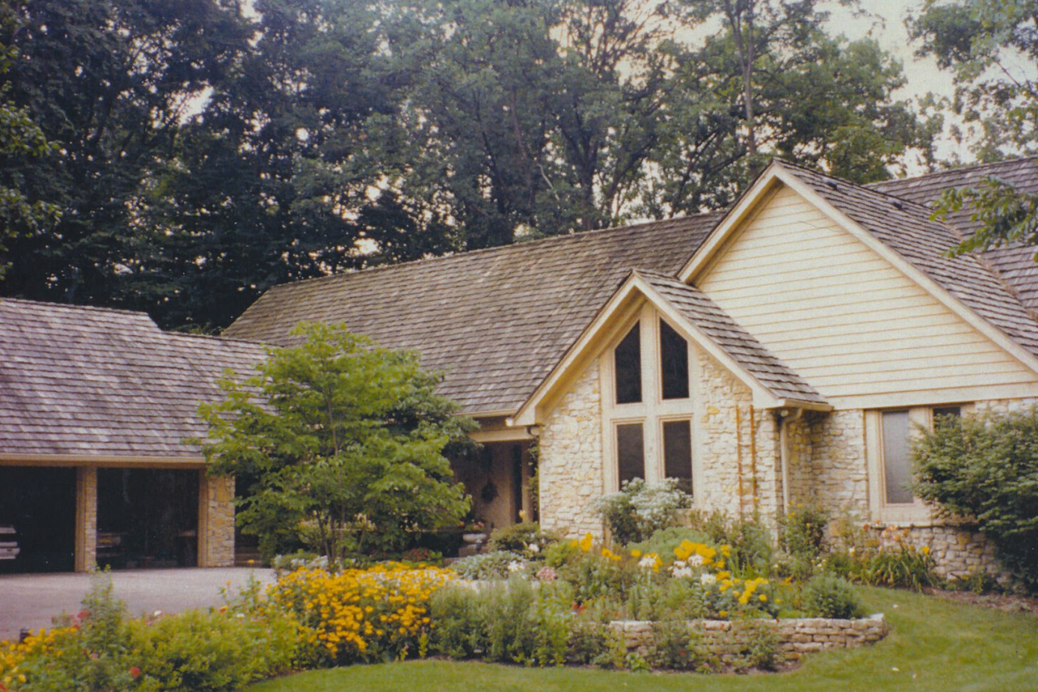 Cedar-Shake-Roof-Restoration-Before Cedar-Shake-Roof-Restoration-Before